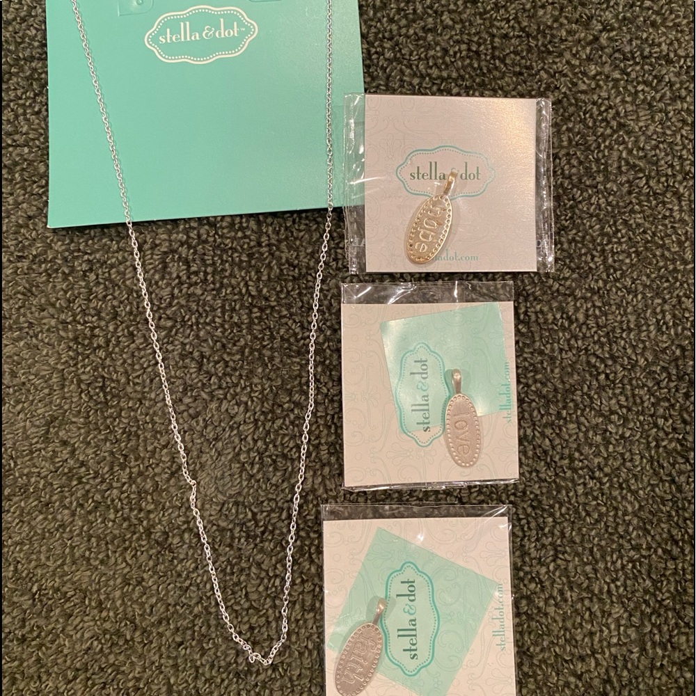 Charm necklace.. 18” with 3 charms.. new in box never worn..